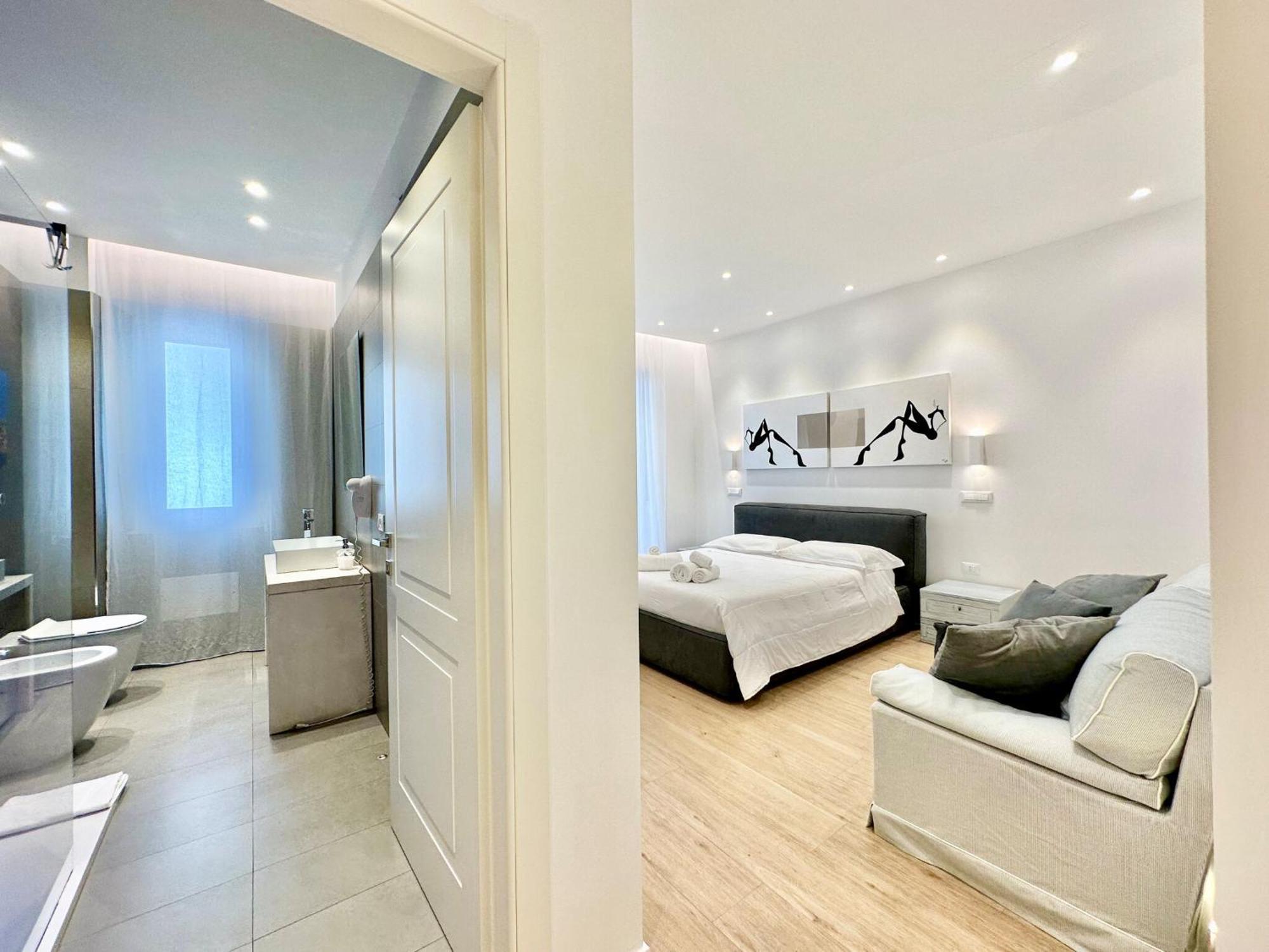 Vila Spacious House In The Heart Of Cagliari With Terrace Exteriér fotografie