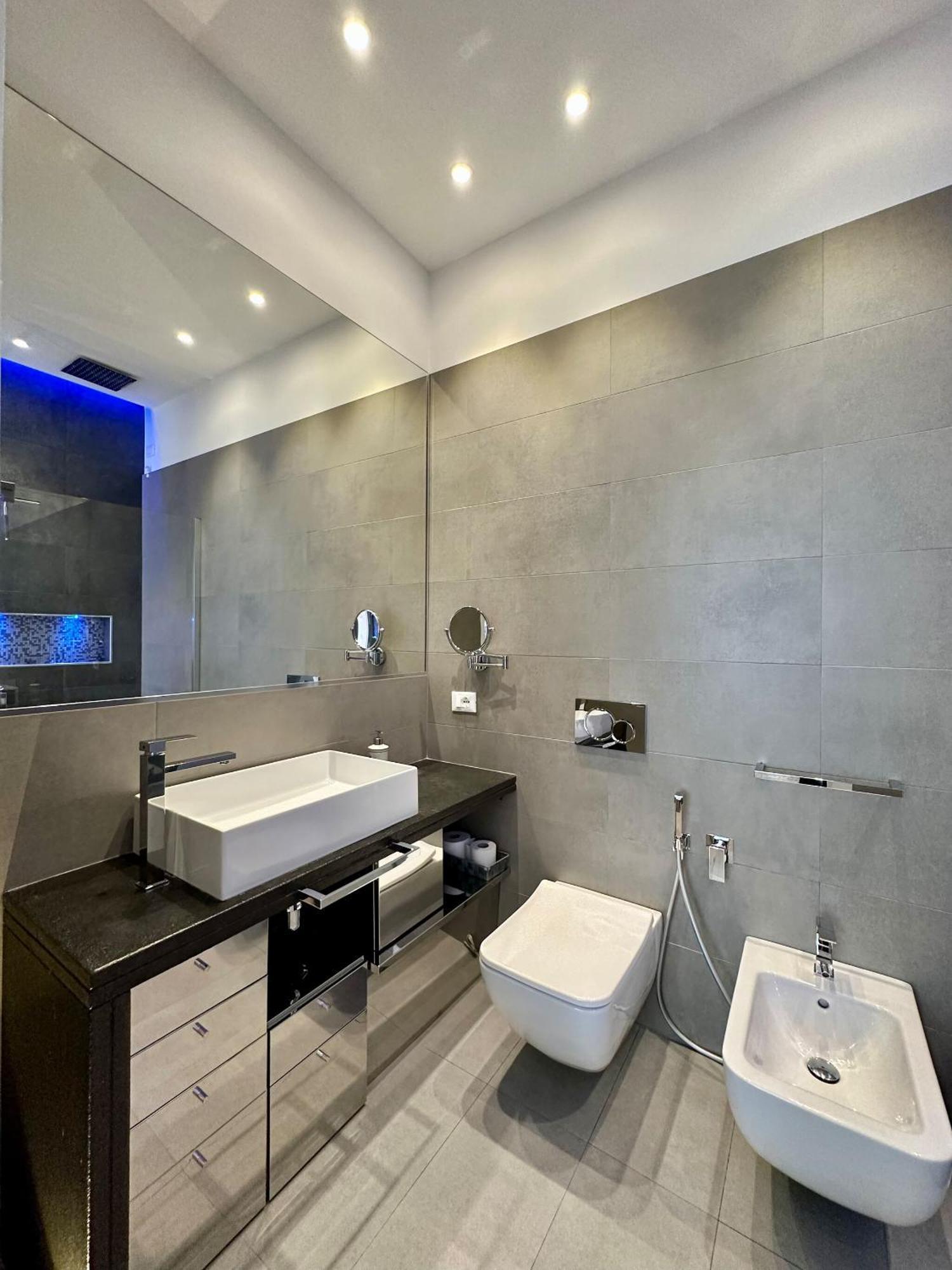 Vila Spacious House In The Heart Of Cagliari With Terrace Exteriér fotografie